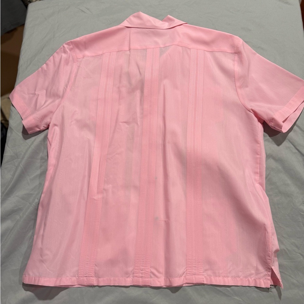 Pink Collared Short Sleeve Shirt.‎ Guayabera with White Embroidery. Snap Buttons - Picture 13 of 15